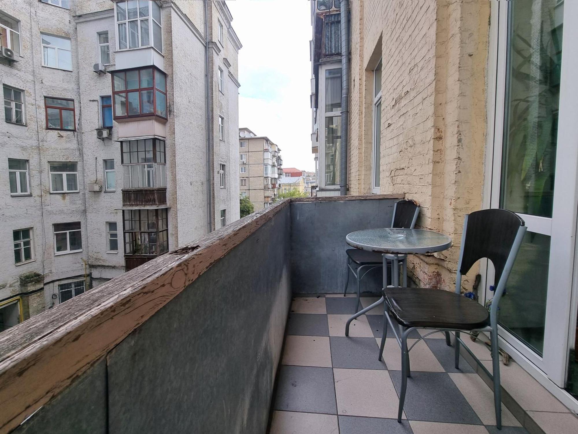Home-Hotel Apartments On Maidan Nezalezhnosti Square Киев Екстериор снимка