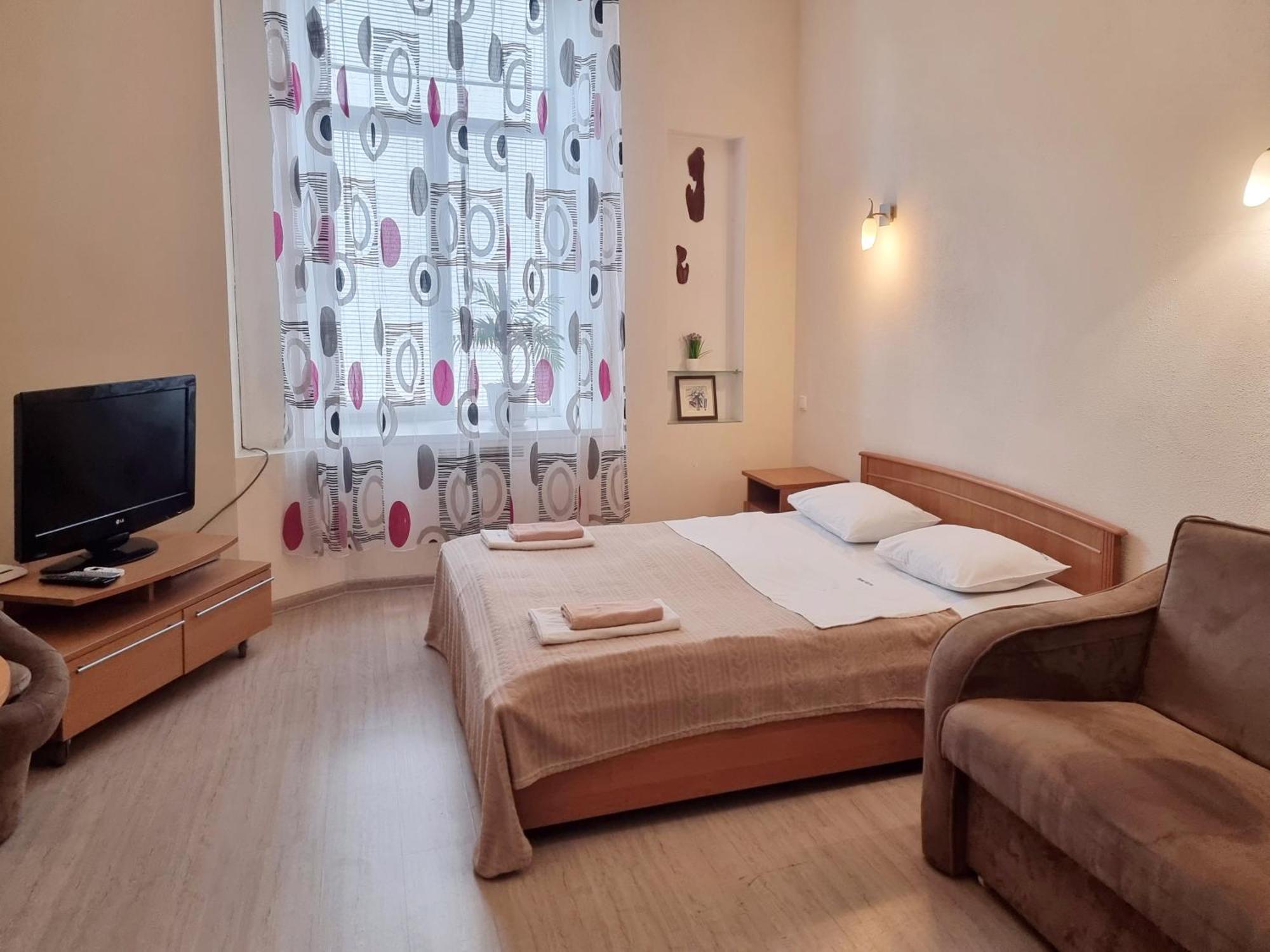 Home-Hotel Apartments On Maidan Nezalezhnosti Square Киев Екстериор снимка