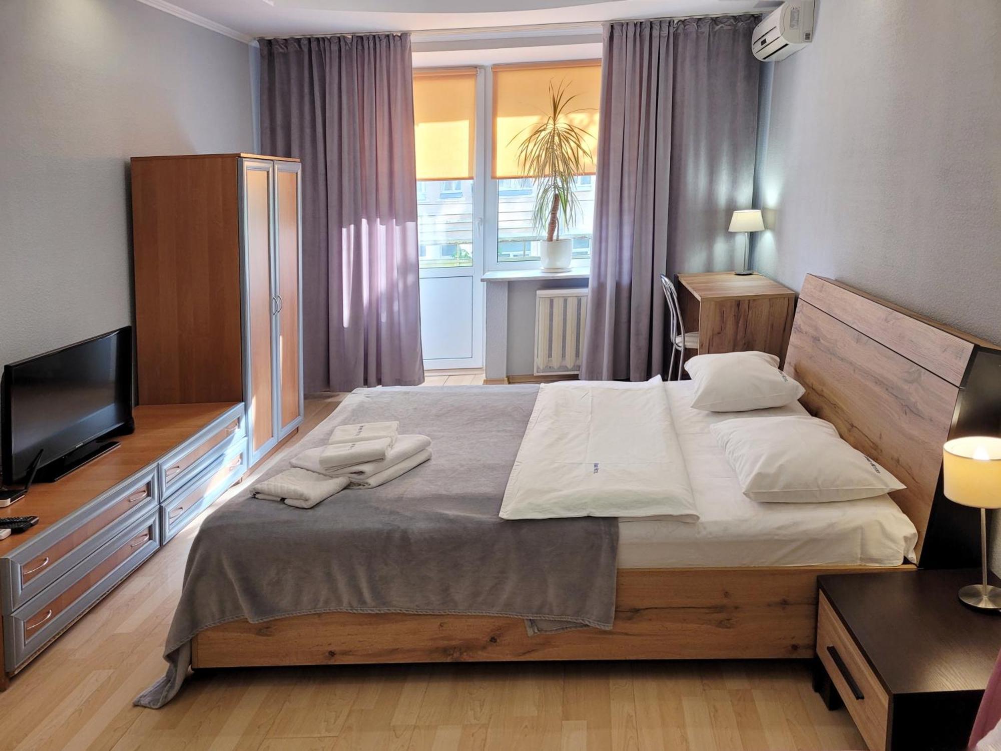 Home-Hotel Apartments On Maidan Nezalezhnosti Square Киев Екстериор снимка